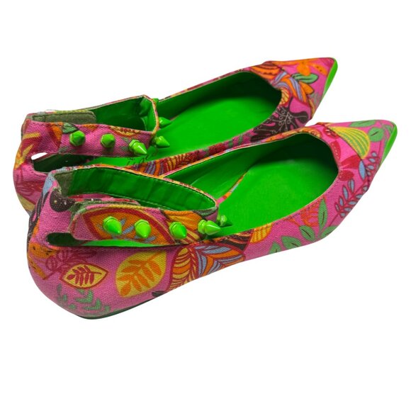 Pointed Toe Floral Flats w/ Green Studded Ankle Straps Women’s 9 New - Picture 11 of 11